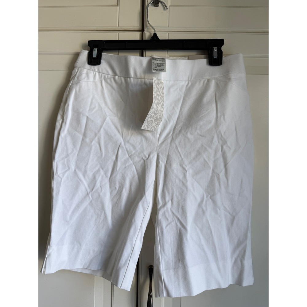 Chicos White Secret Stretch Bermuda Shorts‎ Womens Size 2 00 Cotton Blend New
